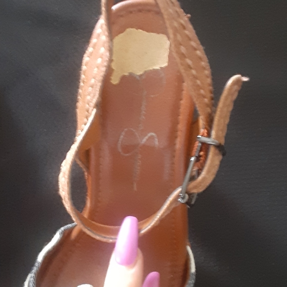 Jessica Simpson:  sailors striped wood heals - Picture 6 of 7